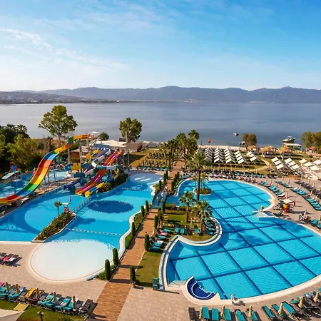 Liberty クシャダス