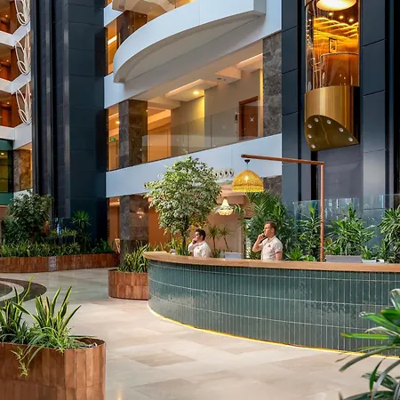 ホテル Liberty 5*